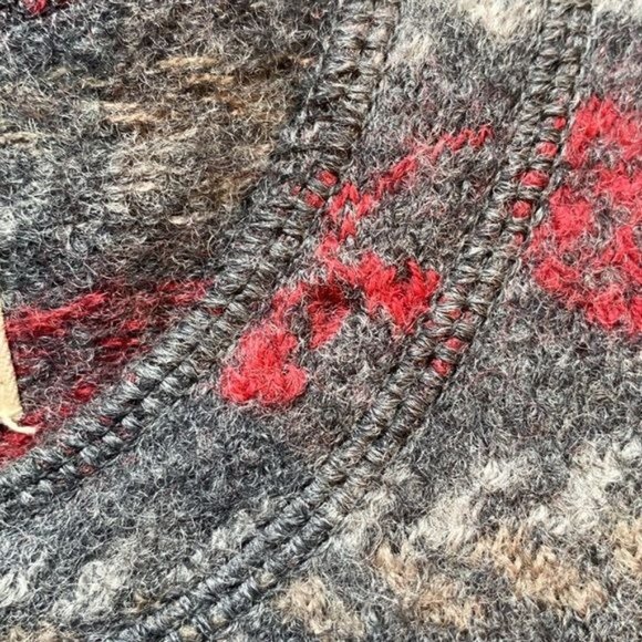 Woolrich Button Up Wool Fair Isle Cardigan: Size Small - Picture 4 of 10